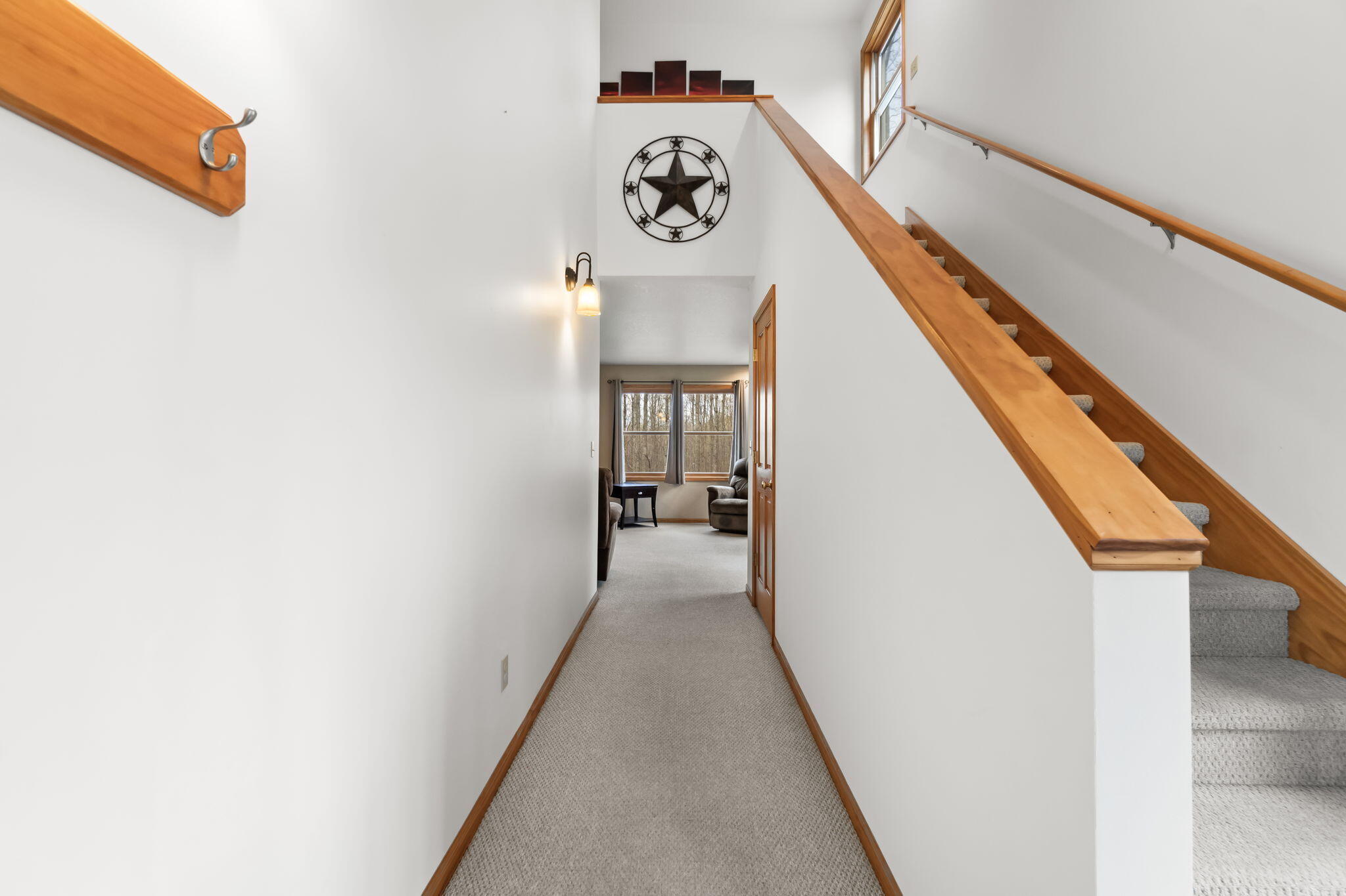 9208 Mt Frederick Road Gaylord, MI 49735 - Photo 11 of 32 Entryway view