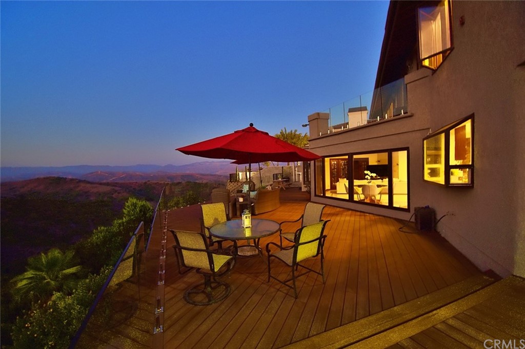 868 Avenida Acapulco San Clemente, CA 92672 - Photo 8 of 52