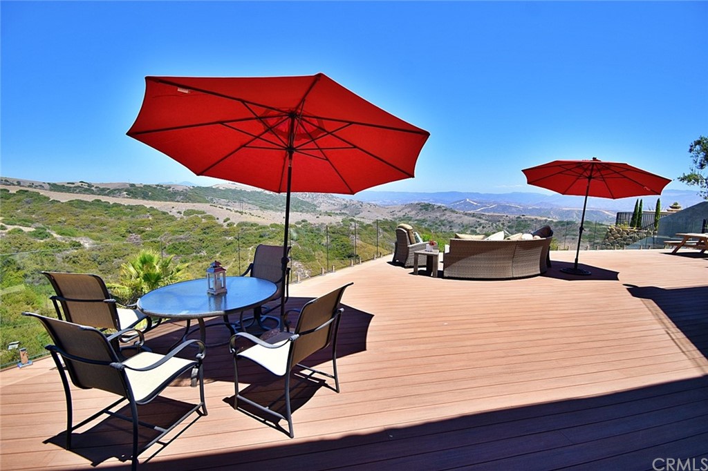 868 Avenida Acapulco San Clemente, CA 92672 - Photo 10 of 52