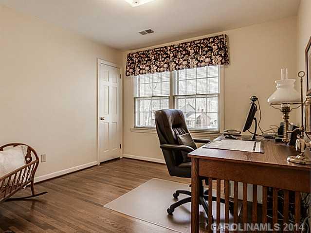 818 Ashmeade Road, Unit 3 Charlotte, NC 28211 - Photo 13 of 16 Gallery Image 13