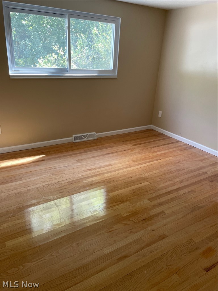 5375 Lear Nagle Road North Ridgeville, OH 44039 - Photo 5 of 13