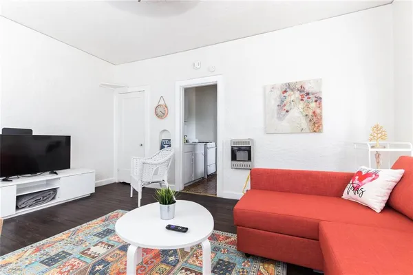 $995 | 324 West Canty Street, Unit 3, Dallas, TX 75208