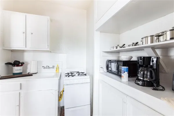 $995 | 324 West Canty Street, Unit 3, Dallas, TX 75208