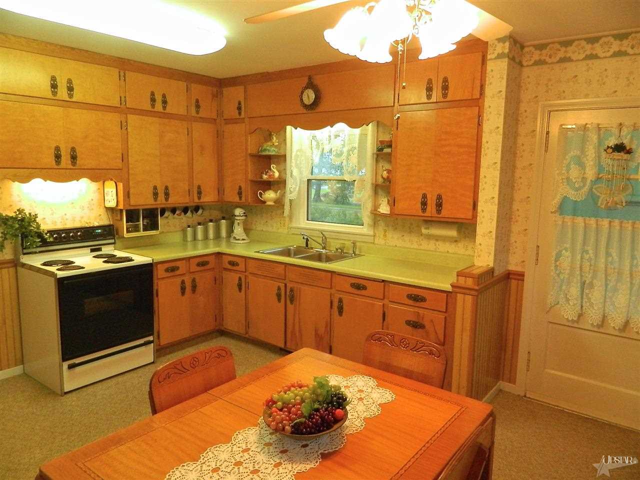 10723 State Rte 101 Monroeville, IN 46773 - Photo 11 of 27