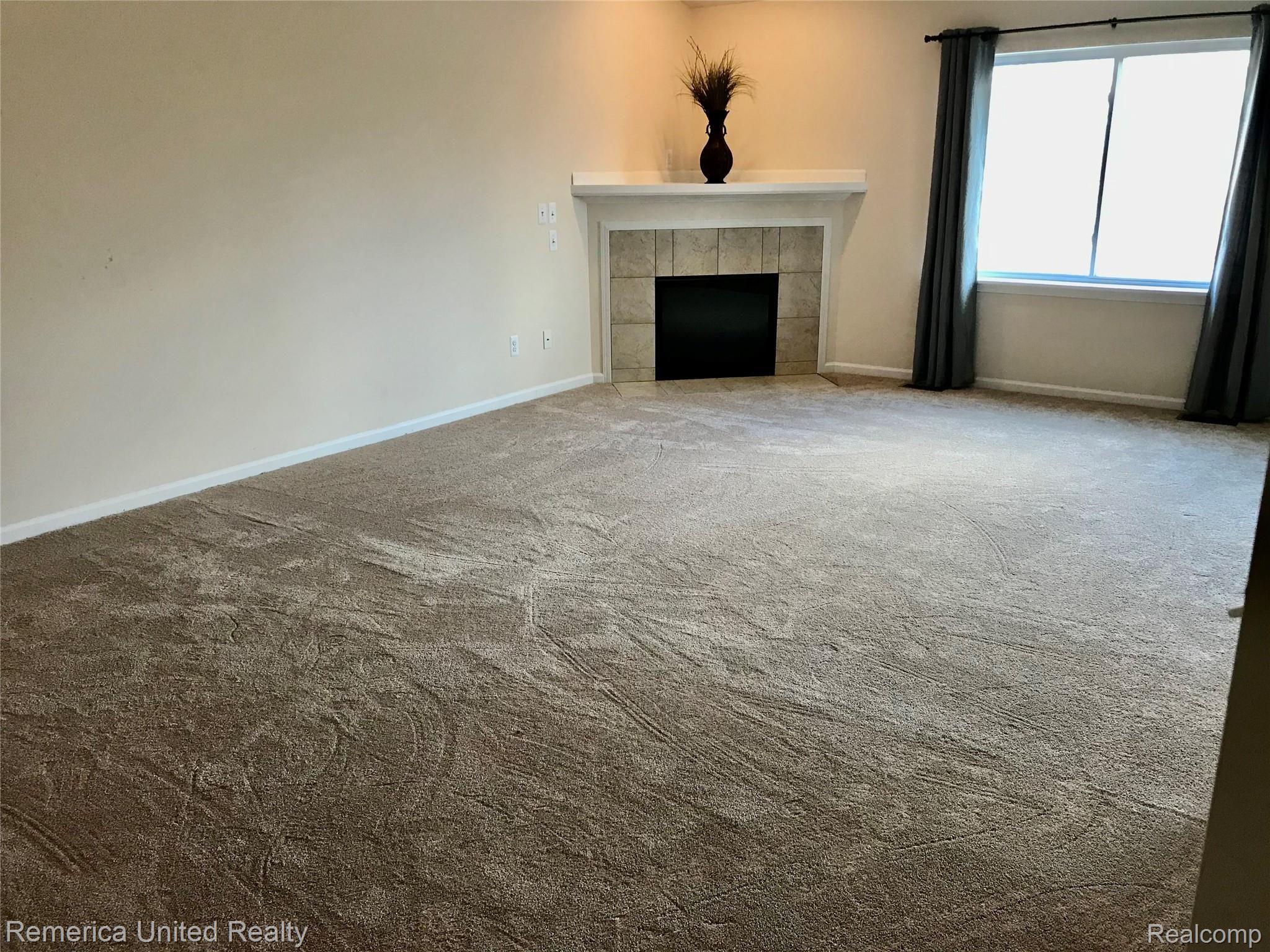 124 Sedum Road, Unit 18 Howell, MI 48843 - Photo 2 of 18 tempImagekewQBC.jpg