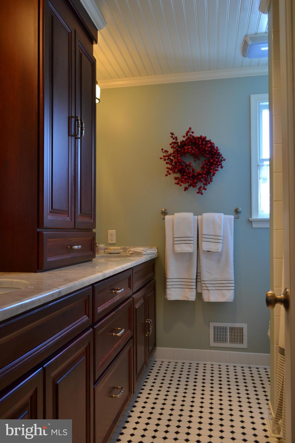 323 Norgulf Road Reisterstown, MD 21136 - Photo 16 of 30 Bath
