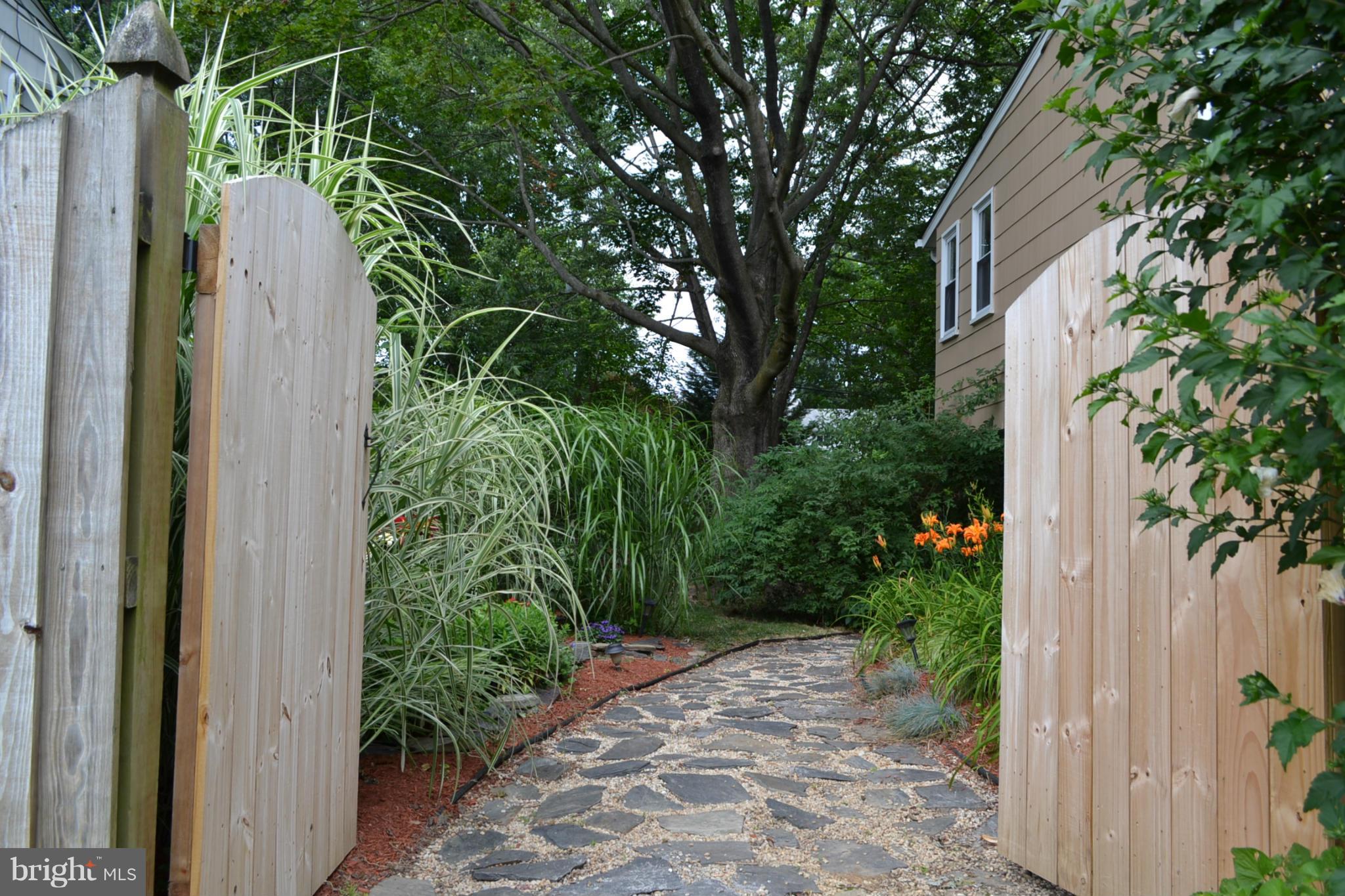 323 Norgulf Road Reisterstown, MD 21136 - Photo 23 of 30 Garden Gate