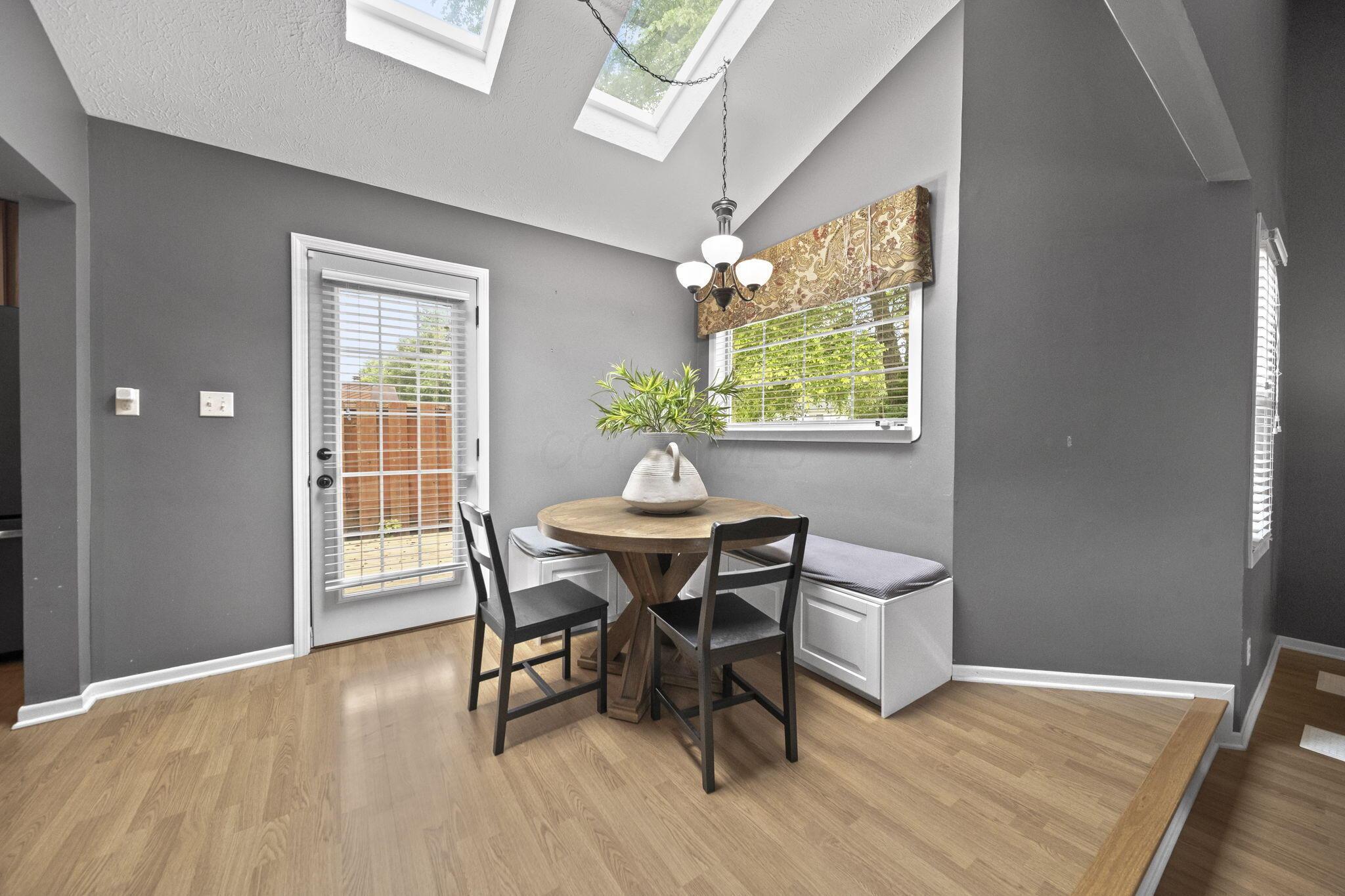 184 East Schrock Road Westerville, OH 43081 - Photo 18 of 61 Eating Area with outdoor access