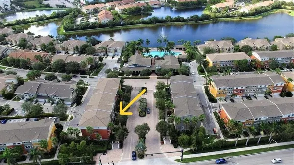 $3,500 | 690 Amador Lane, Unit 3, West Palm Beach, FL 33401