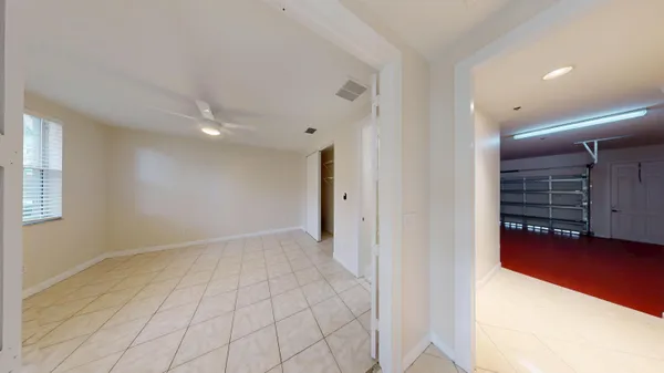 $3,500 | 690 Amador Lane, Unit 3, West Palm Beach, FL 33401