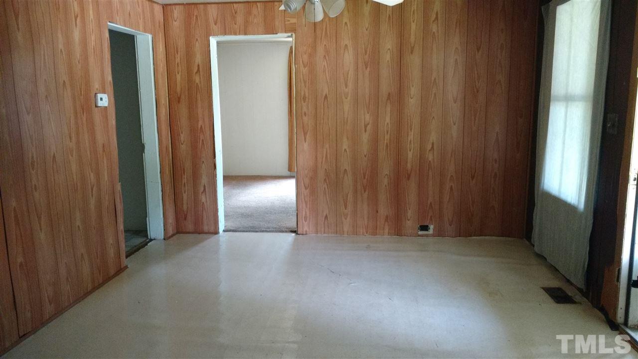 157 Providence Road Roxboro, NC 27573 - Photo 4 of 8