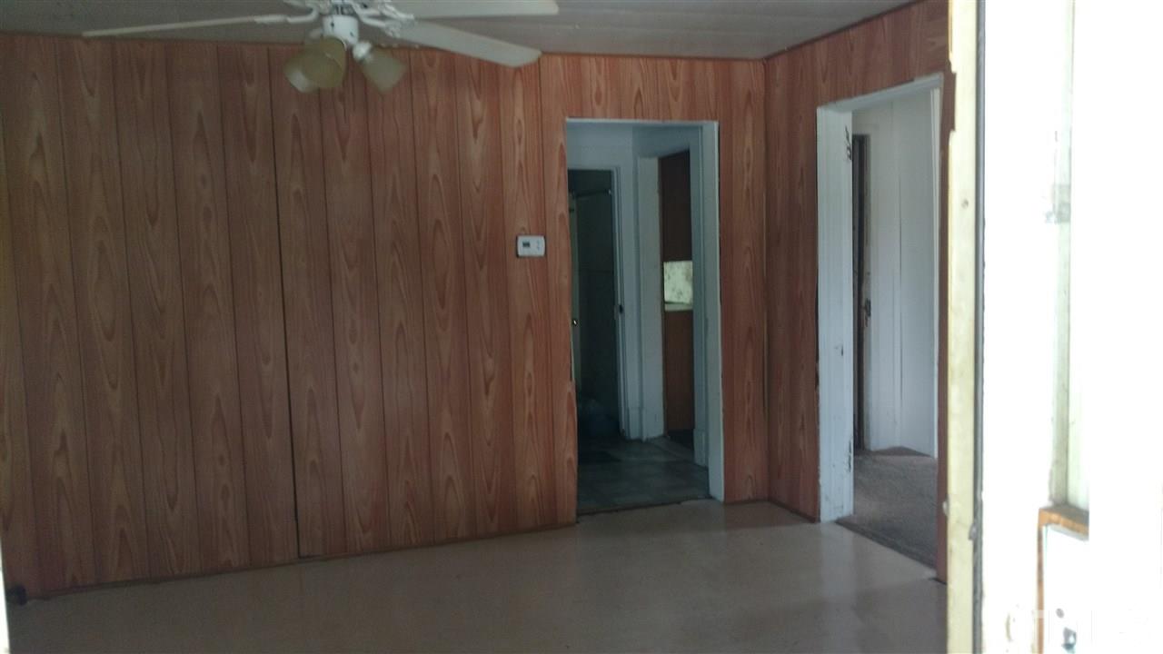 157 Providence Road Roxboro, NC 27573 - Photo 5 of 8