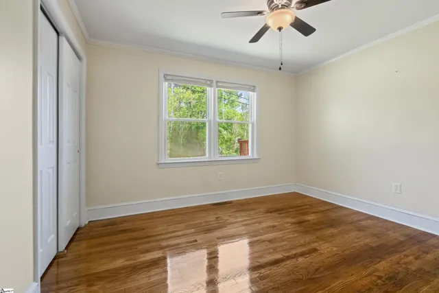 $244,000 | 105 Pinewood Avenue, Clinton, SC 29325