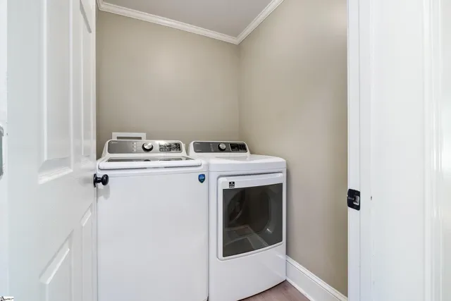 $244,000 | 105 Pinewood Avenue, Clinton, SC 29325