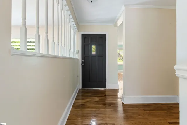 $244,000 | 105 Pinewood Avenue, Clinton, SC 29325