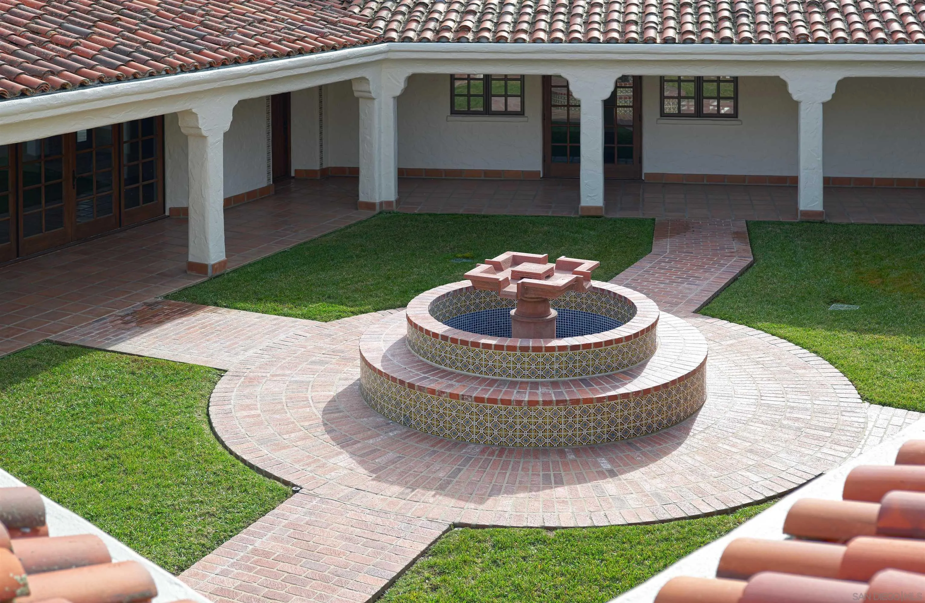 5443 Calzada Del Bosque Rancho Santa Fe, CA 92067 - Photo 11 of 30