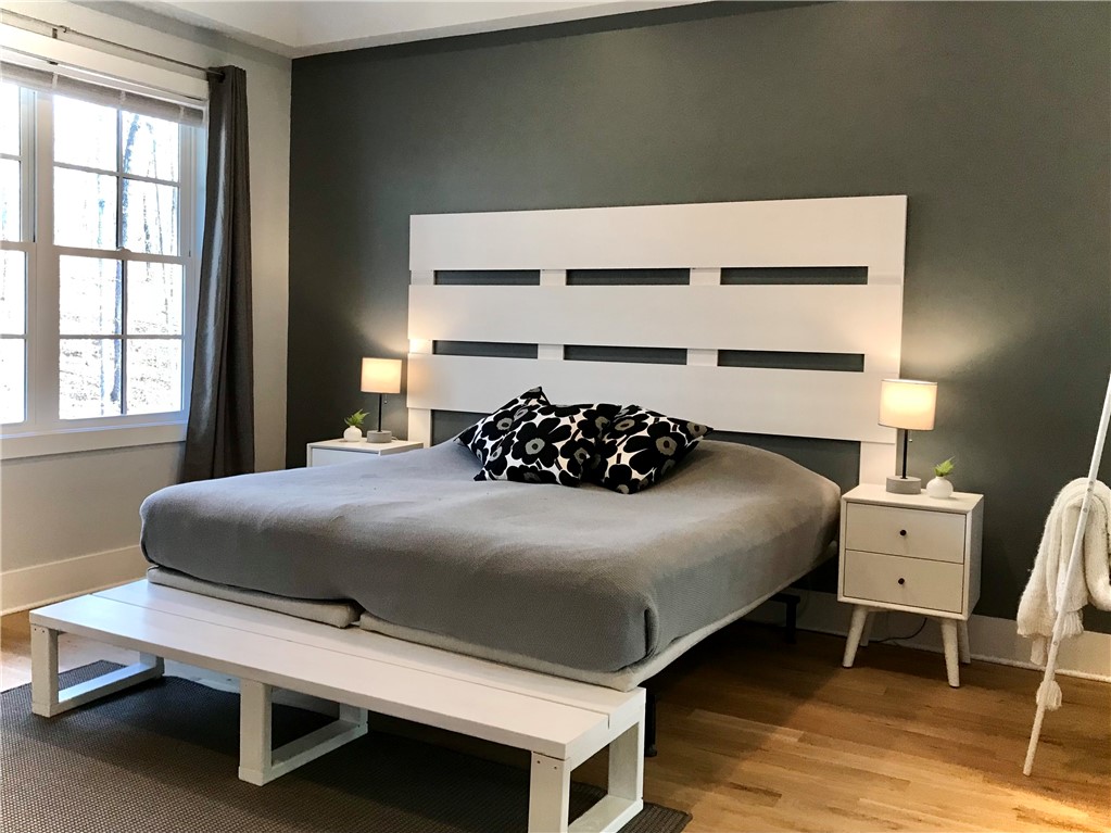 102 Mapleleaf Way Seneca, SC 29672 - Photo 21 of 40 Master Bedroom