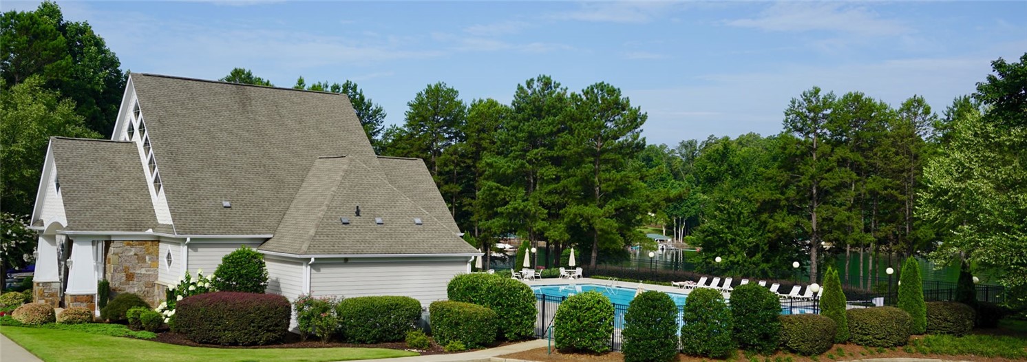 102 Mapleleaf Way Seneca, SC 29672 - Photo 40 of 40 HOA Pool Area