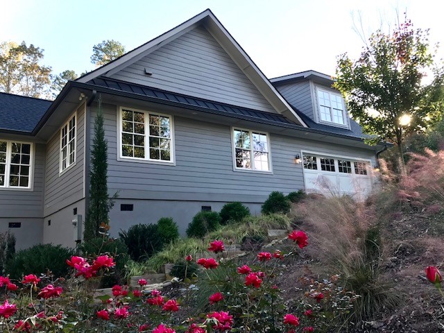 102 Mapleleaf Way Seneca, SC 29672 - Photo 6 of 40 Left Side Exterior Elevation