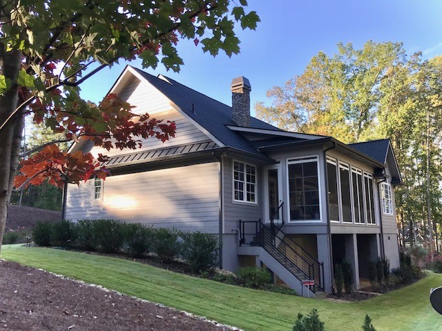 102 Mapleleaf Way Seneca, SC 29672 - Photo 7 of 40 Right Side Exterior Elevation