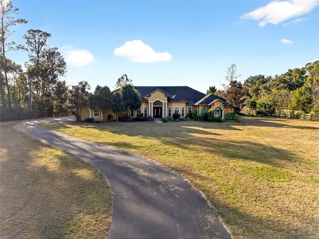$750,000 | 12230 North US Highway 441, Citra, FL 32113