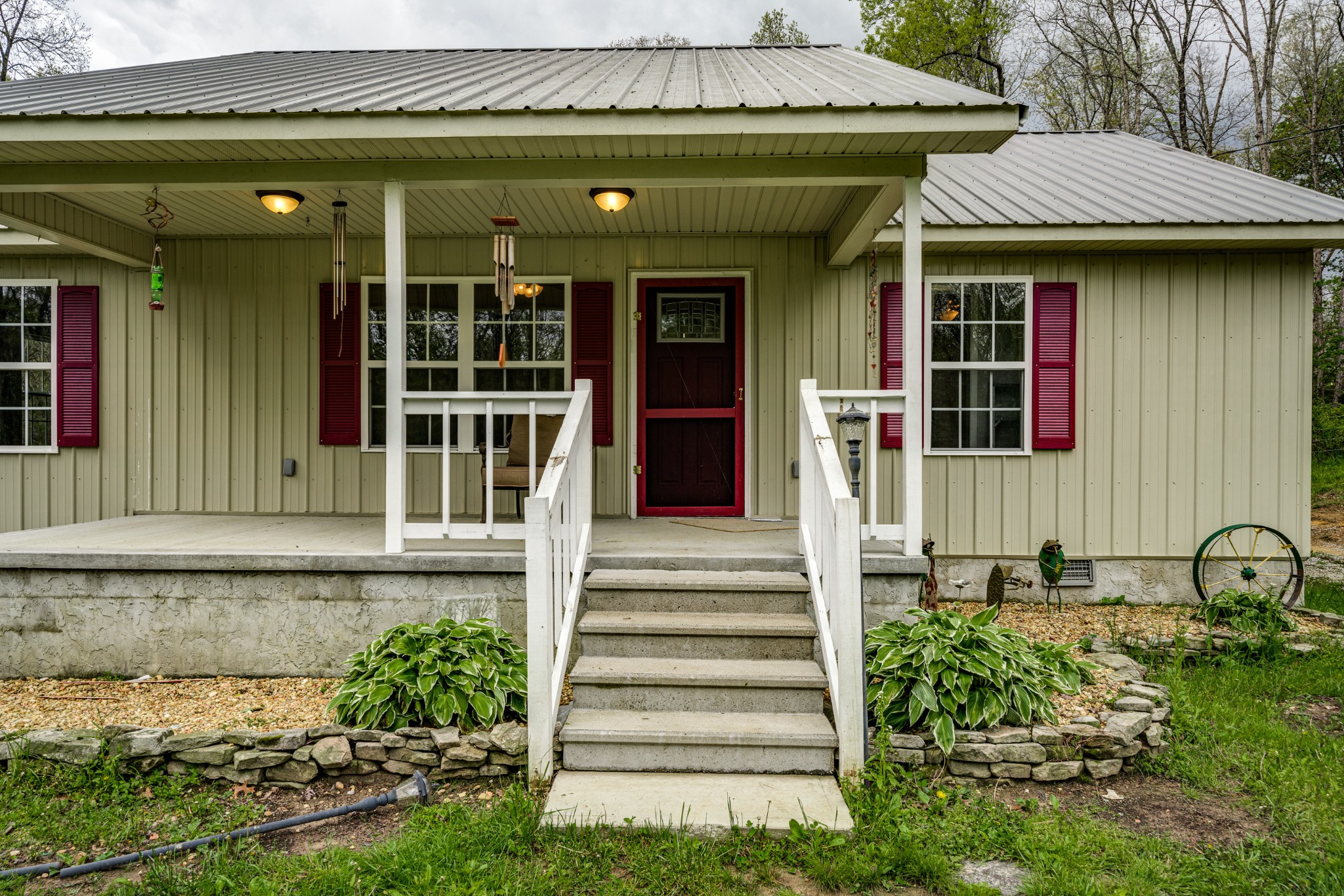 0 Lloyd Hall Loop Deer Lodge, TN 37726 - Photo 34 of 46 a front view of a house