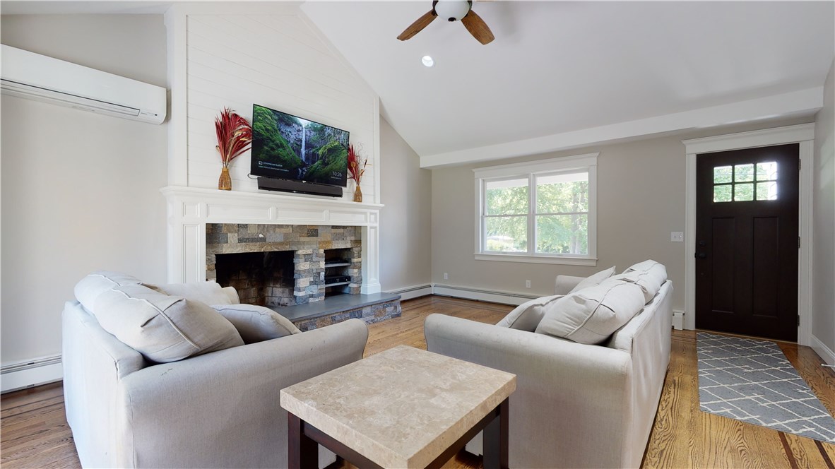 12 Doire Road Cumberland, RI 02864 - Photo 10 of 37 Gallery Image 10