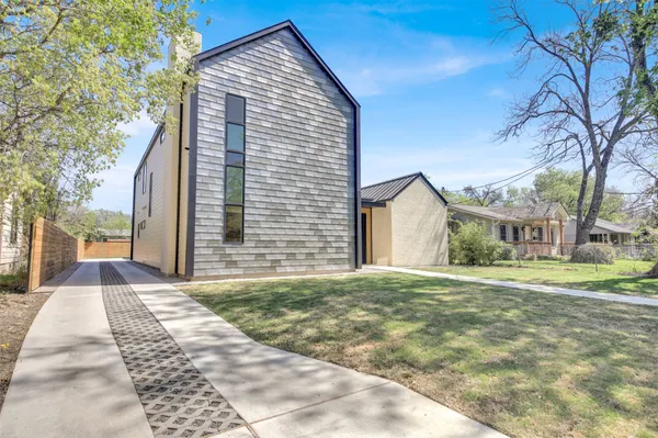 $2,000,000 | 1310 Cullen Avenue, Austin, TX 78757