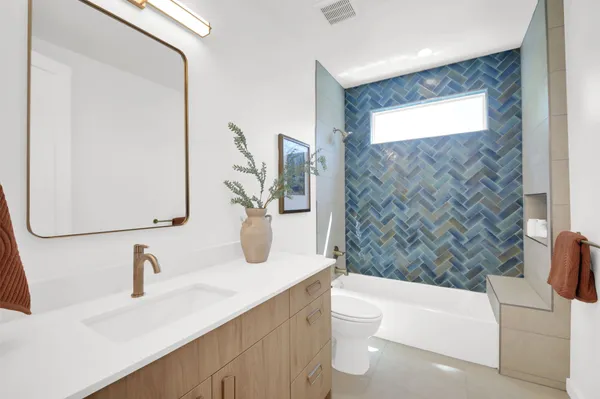 $2,000,000 | 1310 Cullen Avenue, Austin, TX 78757