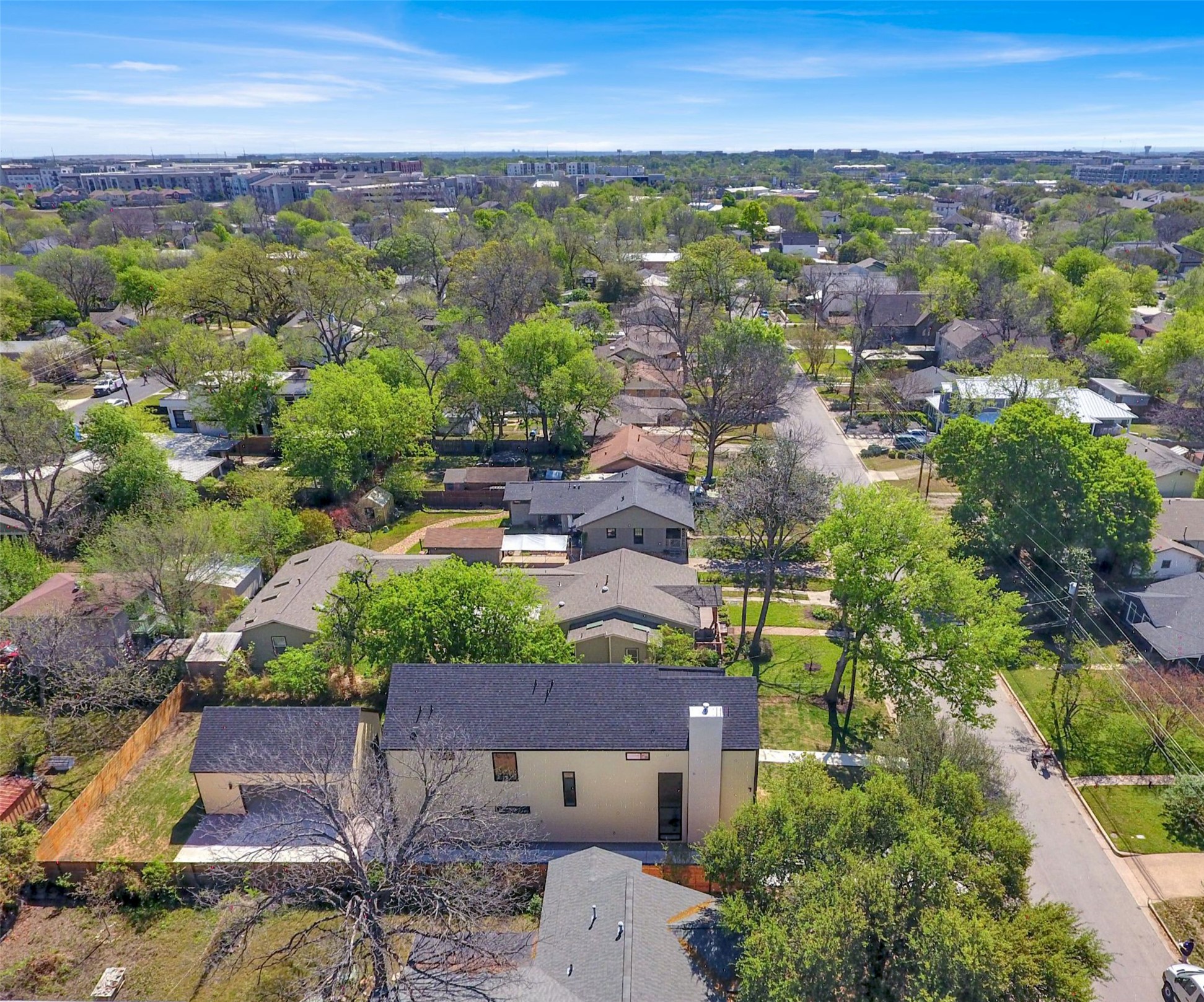 1310 Cullen Avenue Austin, TX 78757 - Photo 40 of 40 Side view