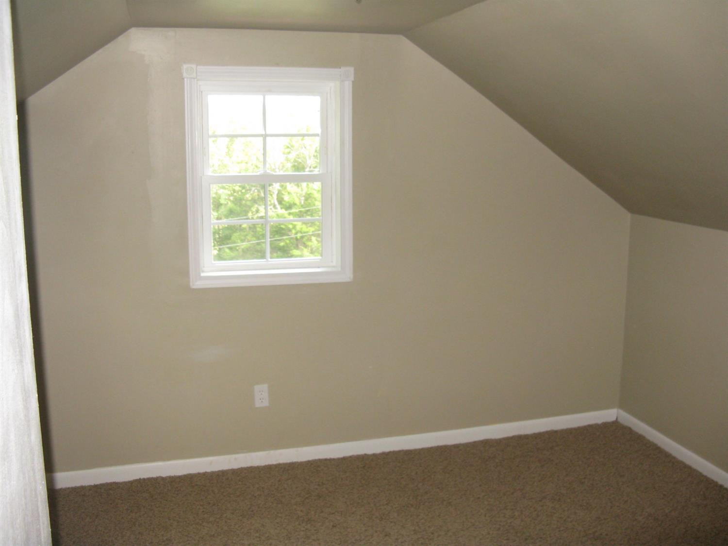 305 Sand Springs Road Mount Vernon, KY 40456 - Photo 16 of 22 Listing Photo