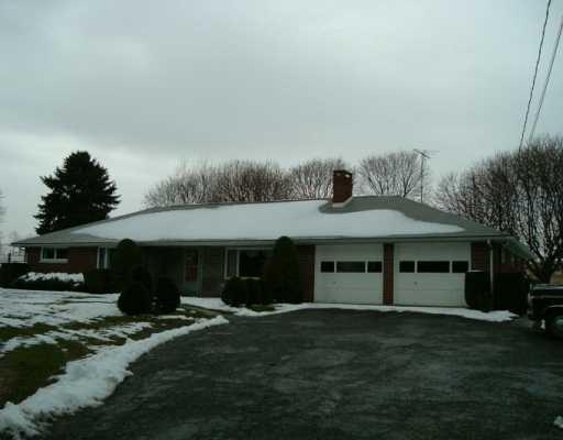 718 Winfield Road Cabot, PA 16023 - Photo 1 of 7 Gallery Image 1