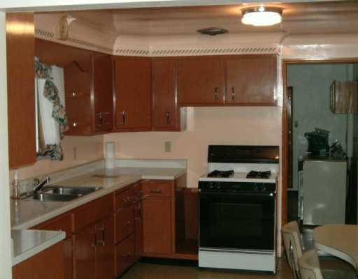 718 Winfield Road Cabot, PA 16023 - Photo 3 of 7 Gallery Image 3