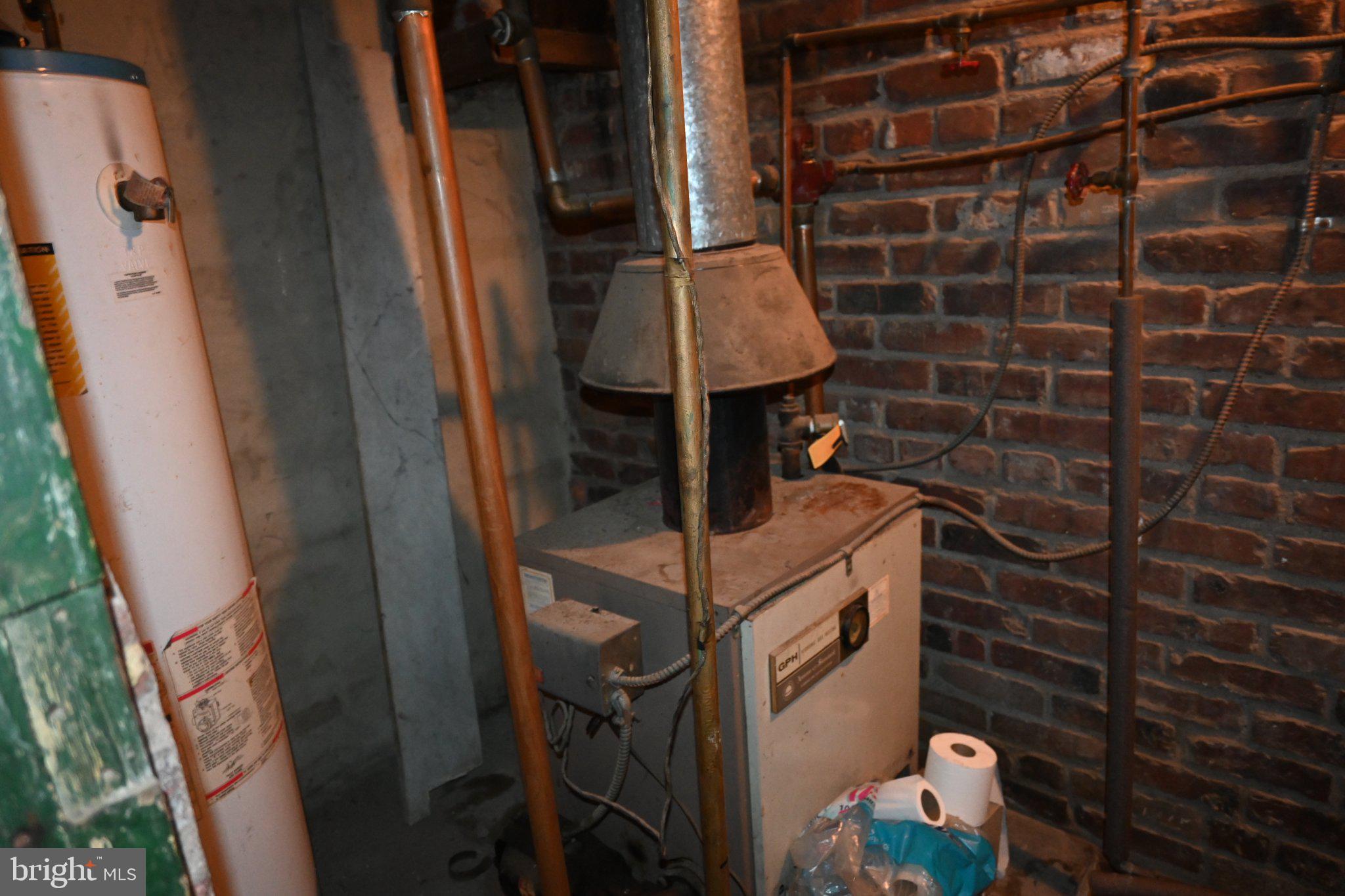 433 North Gross Street Philadelphia, PA 19151 - Photo 8 of 30 Utility room