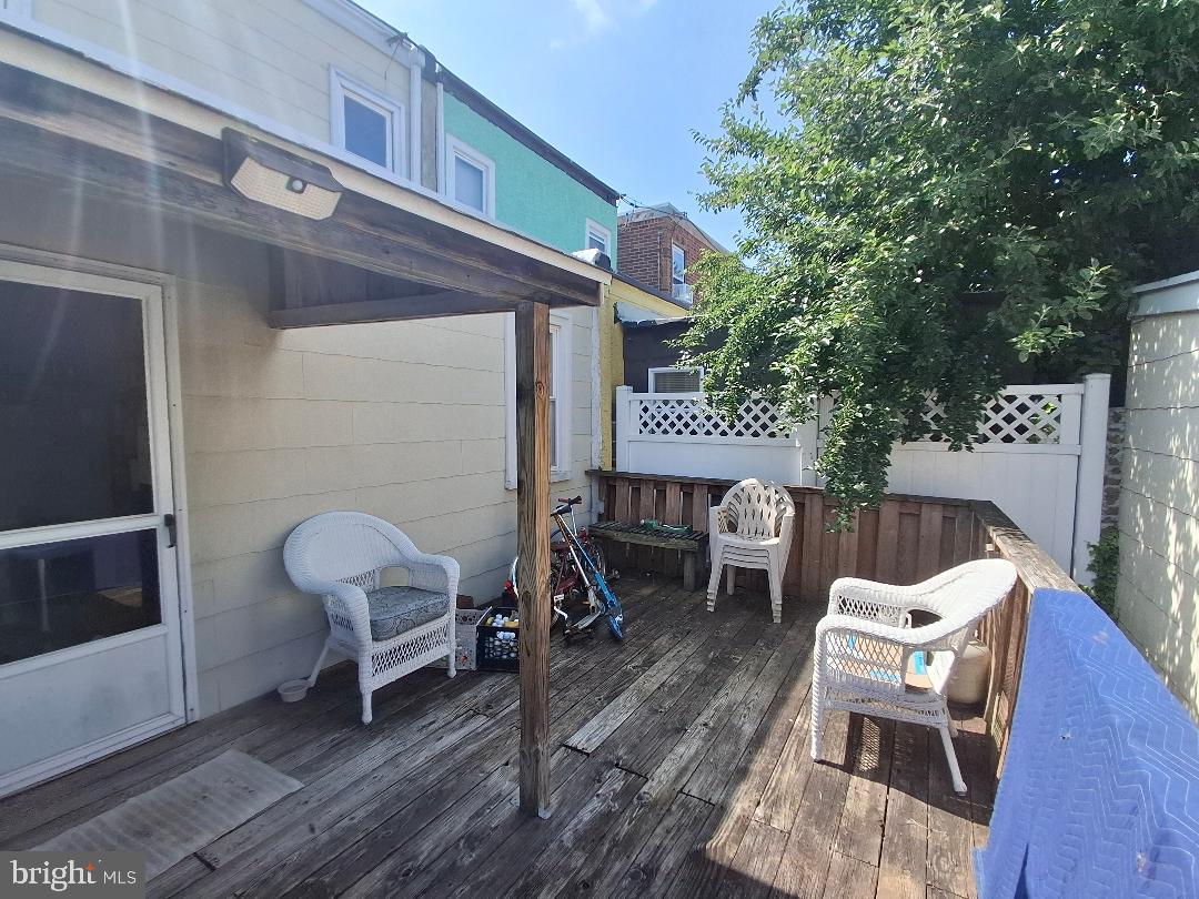 130 Westdale Road Upper Darby, PA 19082 - Photo 2 of 22 Back Deck