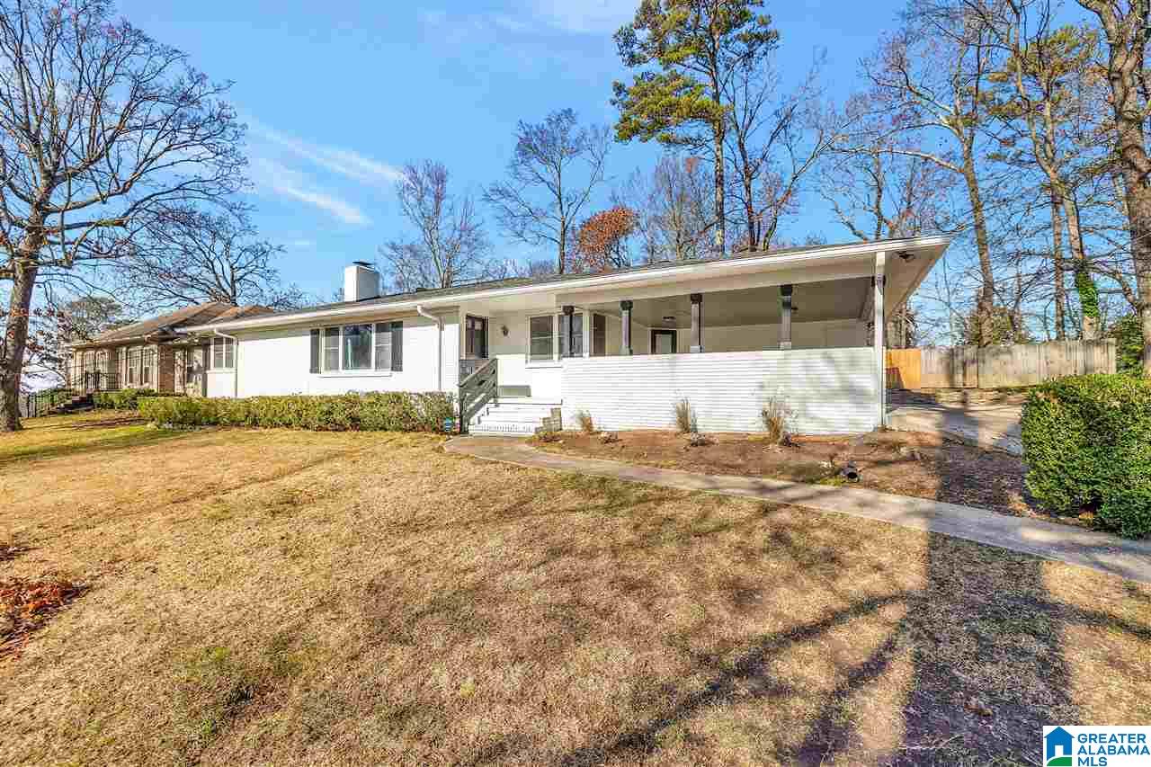 648 Ridge Top Circle Birmingham, AL 35206 - Photo 2 of 33