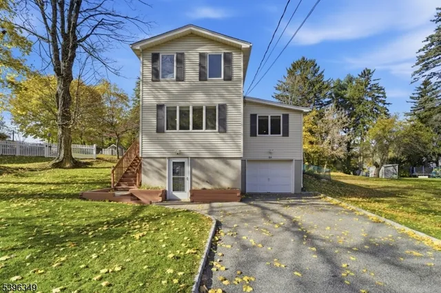 $389,999 | 64 Edison Avenue, Ogdensburg, NJ 07439