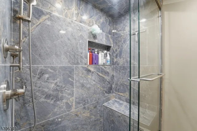 $389,999 | 64 Edison Avenue, Ogdensburg, NJ 07439