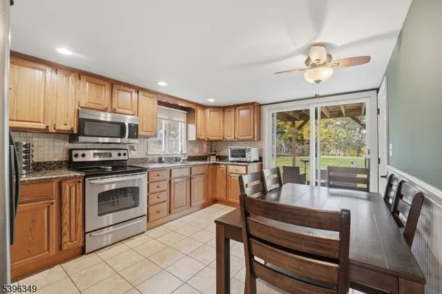 $389,999 | 64 Edison Avenue, Ogdensburg, NJ 07439