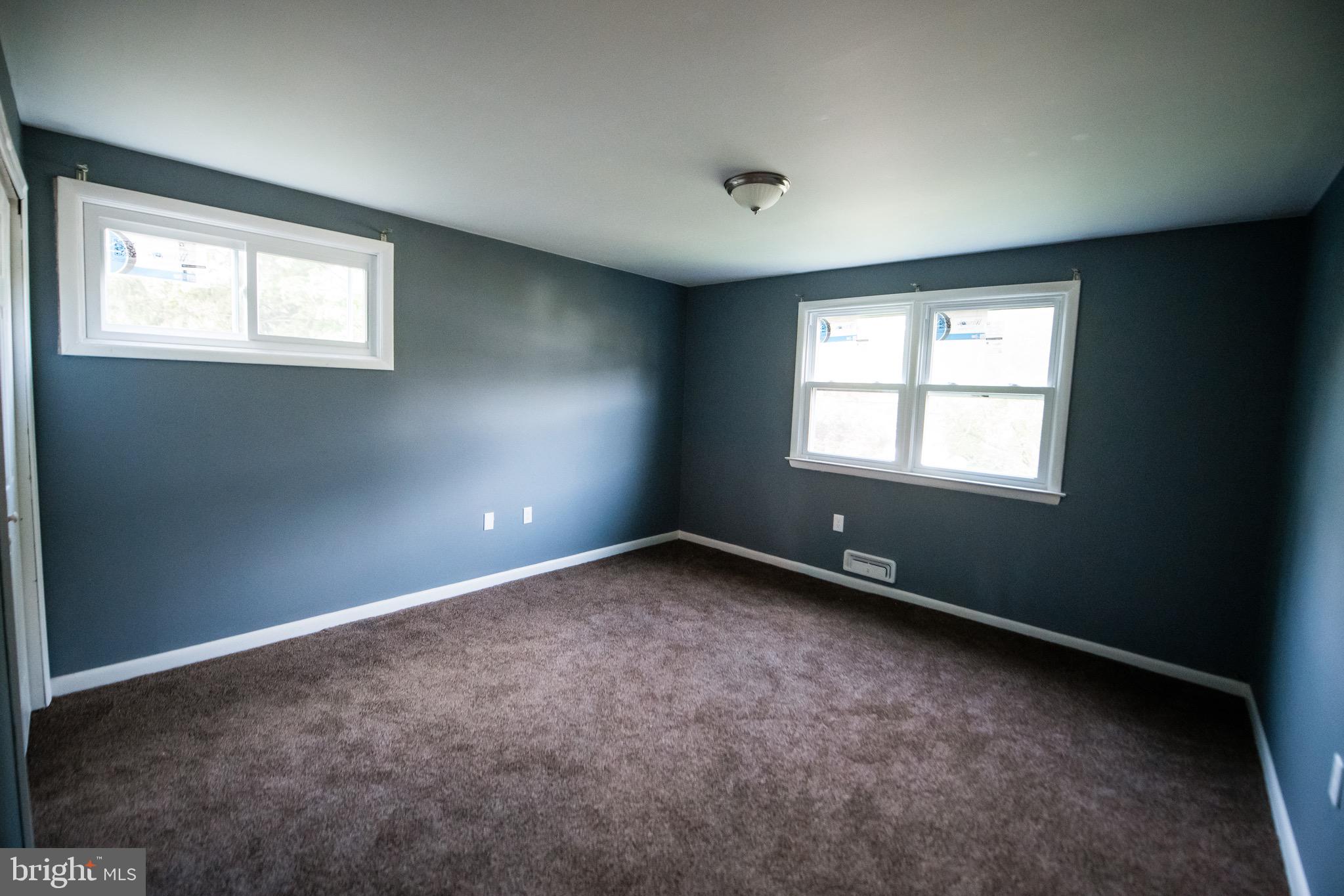 33 Hillside Road Stratford, NJ 08084 - Photo 14 of 18 Gallery Image 14