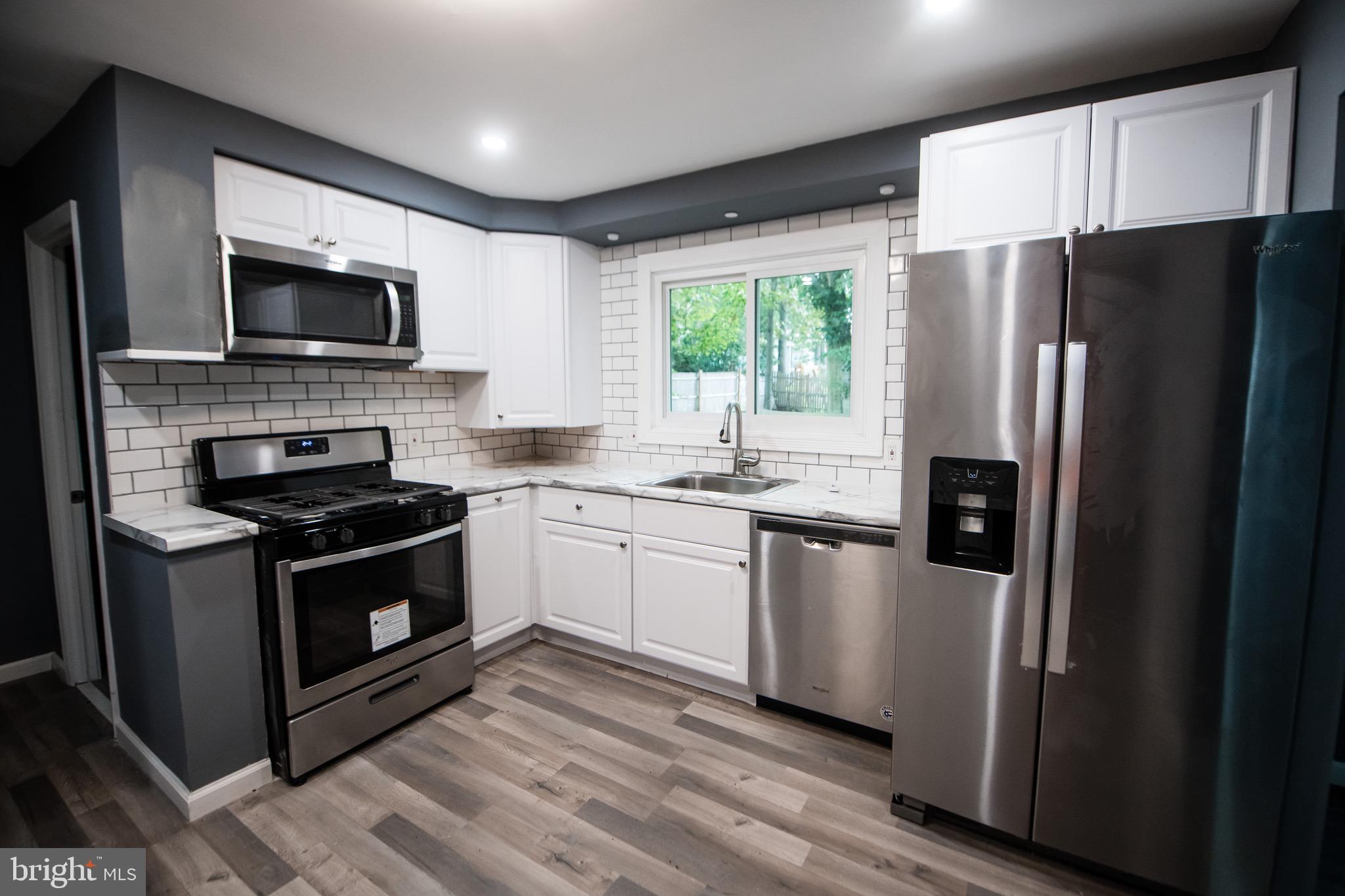 33 Hillside Road Stratford, NJ 08084 - Photo 8 of 18 Gallery Image 8