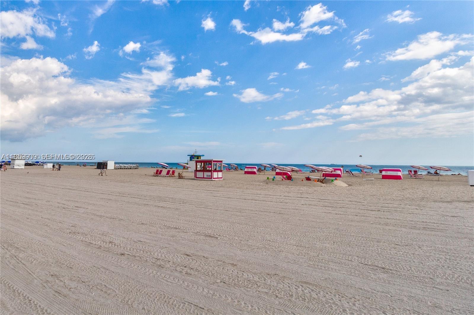 1621 Collins Avenue, Unit 404 Miami Beach, FL 33139 - Photo 3 of 26 a view of a room with lots of trees