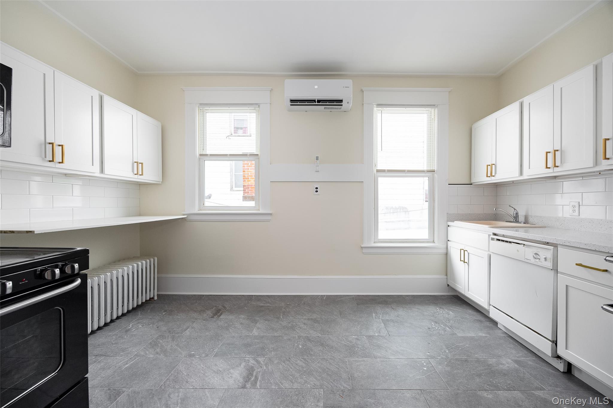 759 Main Street Poughkeepsie, NY 12603 - Photo 9 of 16