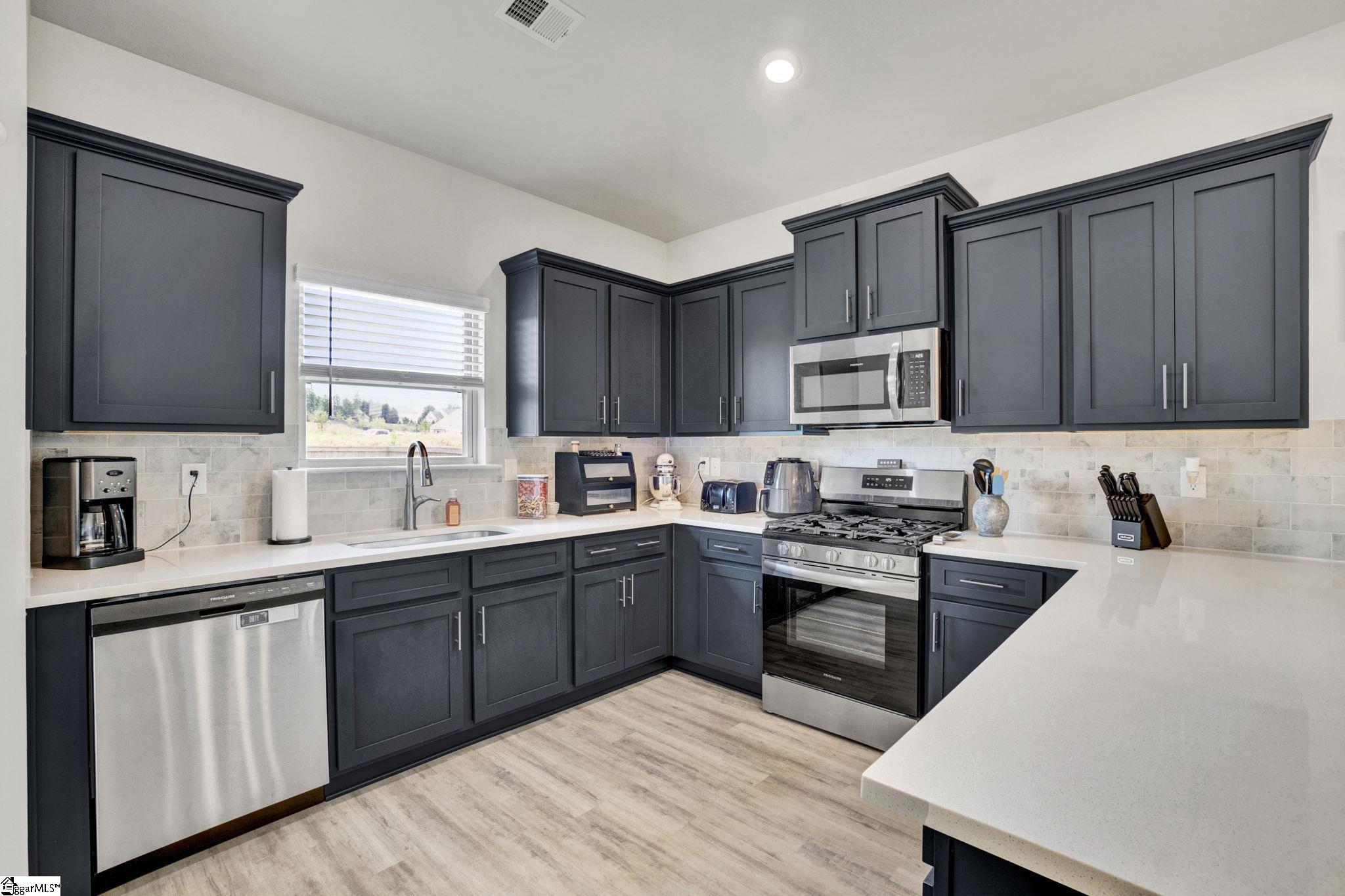 106 Red Holw Road Simpsonville, SC 29681 - Photo 9 of 44