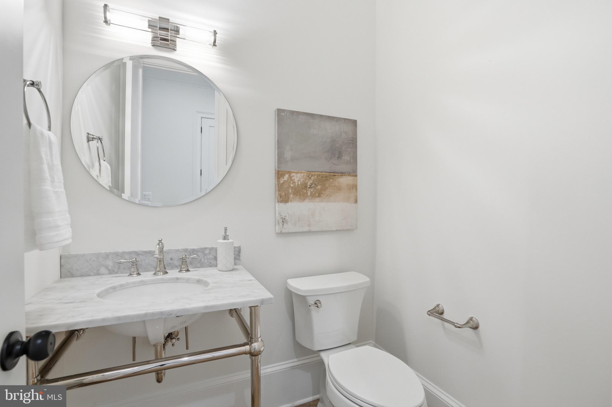 1142 Cameron Road Alexandria, VA 22308 - Photo 12 of 126