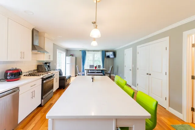 $819,990 | 100 Salem Road, Dracut, MA 01826