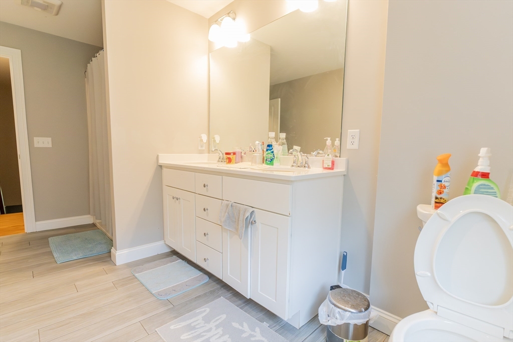 100 Salem Road Dracut, MA 01826 - Photo 17 of 27