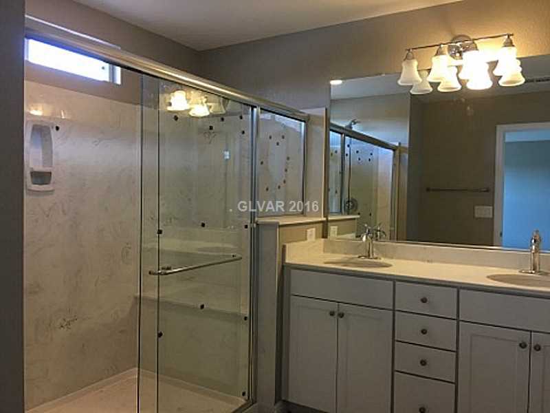 9252 Keystone Ridge Avenue Las Vegas, NV 89148 - Photo 5 of 16 Master Bath/Spa.