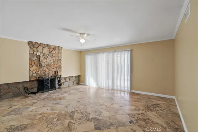 a view of livingroom with hardwood