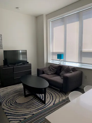 $850,000 | 416 West 52nd Street, Unit 503 | Hell's Kitchen